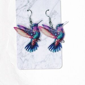 6099gc. Plastic Hummingbird Earrings